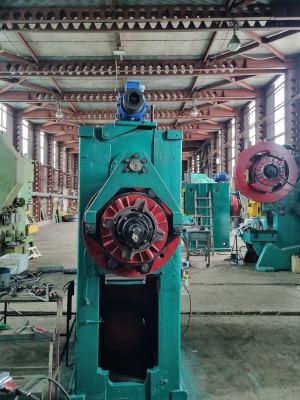 пресс кривошипный КЕ2130