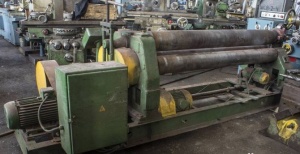 Осуществляем продажу вальцов трехвалковых И2220Б – 10 * 2000 мм