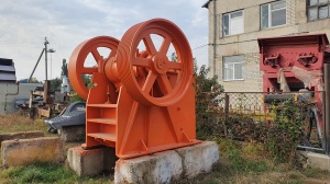 Щековая дробилка ЩДС-6х9 ОМ-35 (производительность 100 м3/ч)