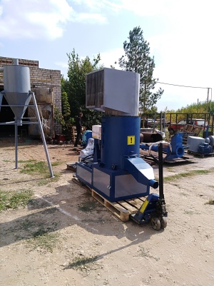 Дробилка для пластика (пластмасс) дру-800/М55 кВт