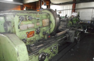 Токарно-винторезный станок 165 РМЦ2800