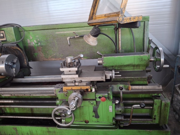 Токарно-винторезный станок 16к20