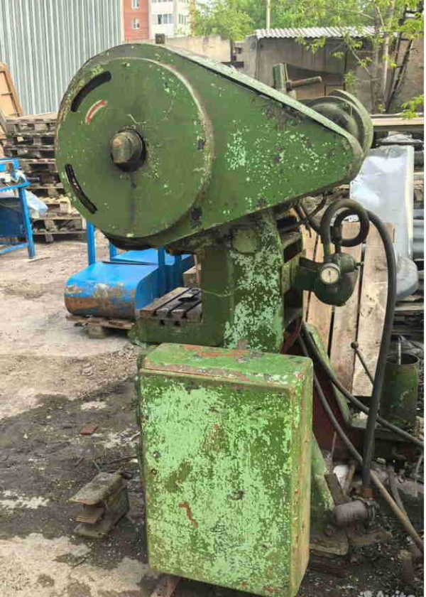 Пресс однокривошипный К2320