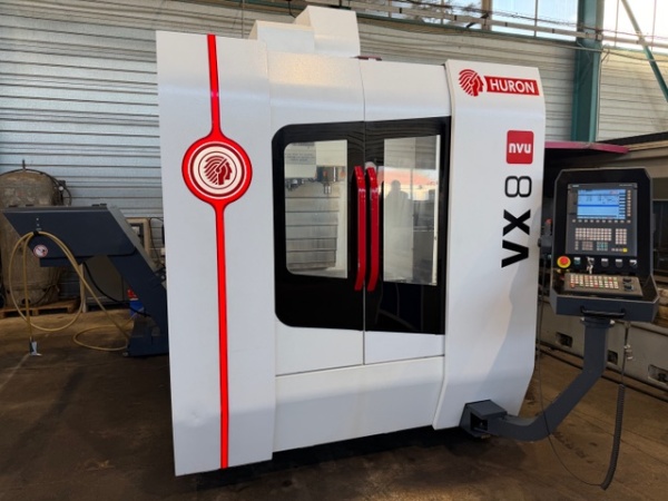 3-осевой вертикальный обрабатывающий центр HURON VX8 DNU