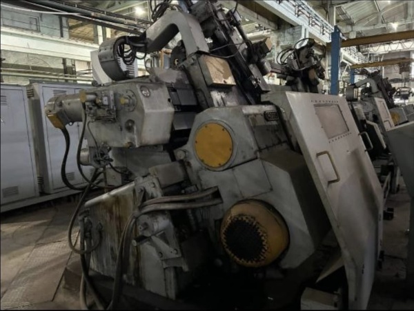 Предлагаем к продаже токарно-копировальный станок КЖ1833