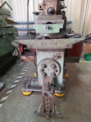 Станок поперечно-строгальный ОД61-5-03, Станок фрезерный 6Р81