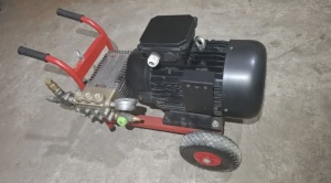 Насос опрессовочный электрический 500 бар