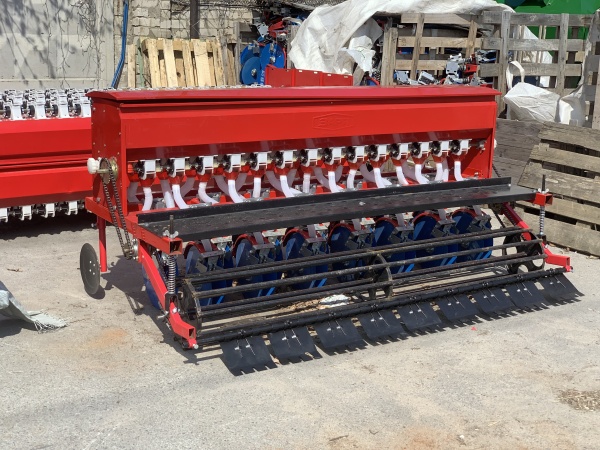 Сеялка зерновая 2BXF-22 22 рядная