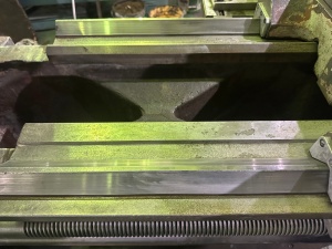 Универсальный Токарный TUR-63S Винторезный станок, РМЦ 1000 мм (аналог ДИП-300)