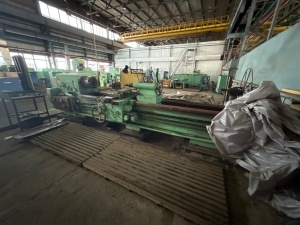 Токарно винторезный станок 1М63Н