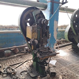 Продаём кривошипный одностоечный электромеханический пресс модели HILO, усилие 8 тн