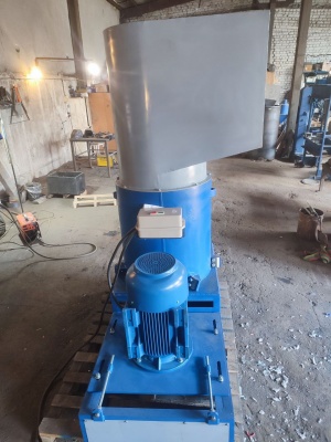 Дробилка для пластика (пластмасс) дру-700/М30 кВт