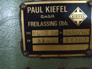 Вакуум- формовочная машина KL2SH