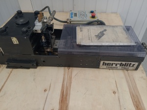 Осуществляем продажу автоматической линии для подачи, правки и отрезки проволоки