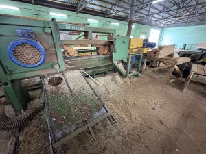 Линия пиления мелкотоварной древесины