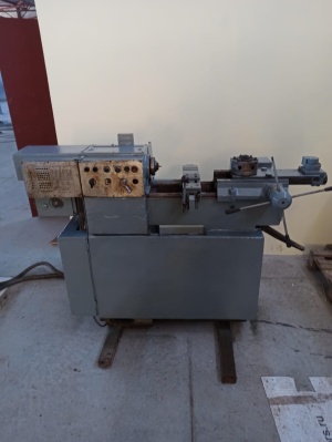 Токарно-револьверный станок 1Е316