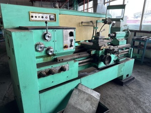 16Д25 - Станок токарно-винторезный