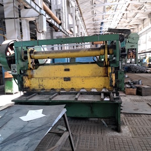 Осуществляем продажу гильотинных механических ножниц НА3121