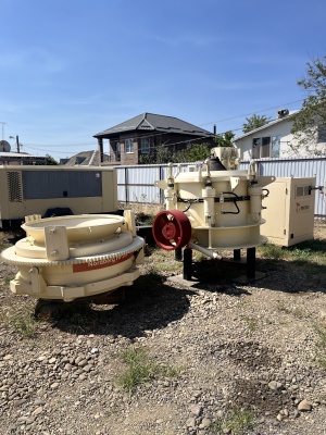 Дробилка конусная, гидравлическая Модель : HP-200