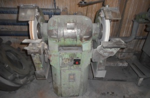 Точильно-шлифовальный станок 3К634