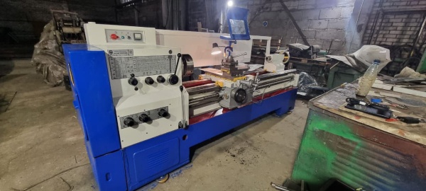 Токарный станок 16К25 рмц 2м