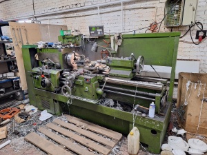 Токарный станок 1К62Д