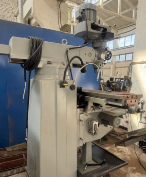 Фрезерный станок 6HW аналог 6Т13(6Р13)