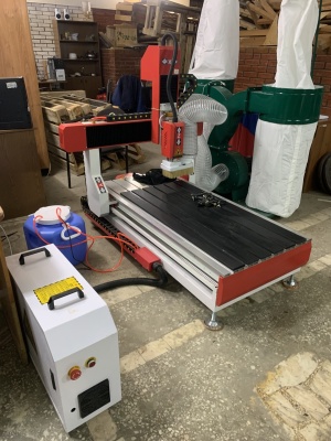 Фрезерный станок с чпу 6012