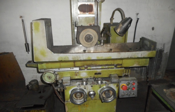 Плоскошлифовальный станок 3Е710В-1