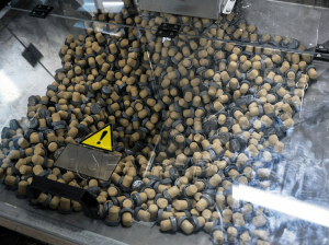 Автомат укупорочный роторный Камю, 7000 бут/ч