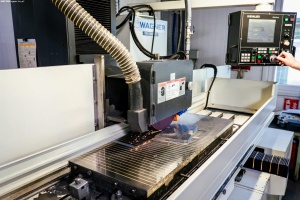 Плоскошлифовальный станок CHEVALIER FSG-1640ADIV