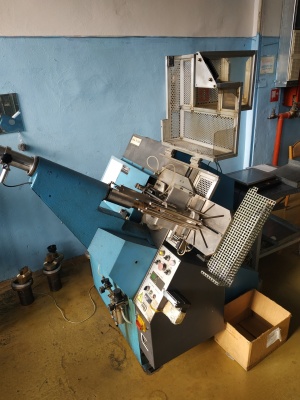 Машина для производства бумажных форм (тарталетка) CALVI модель PIR 32 MATIK