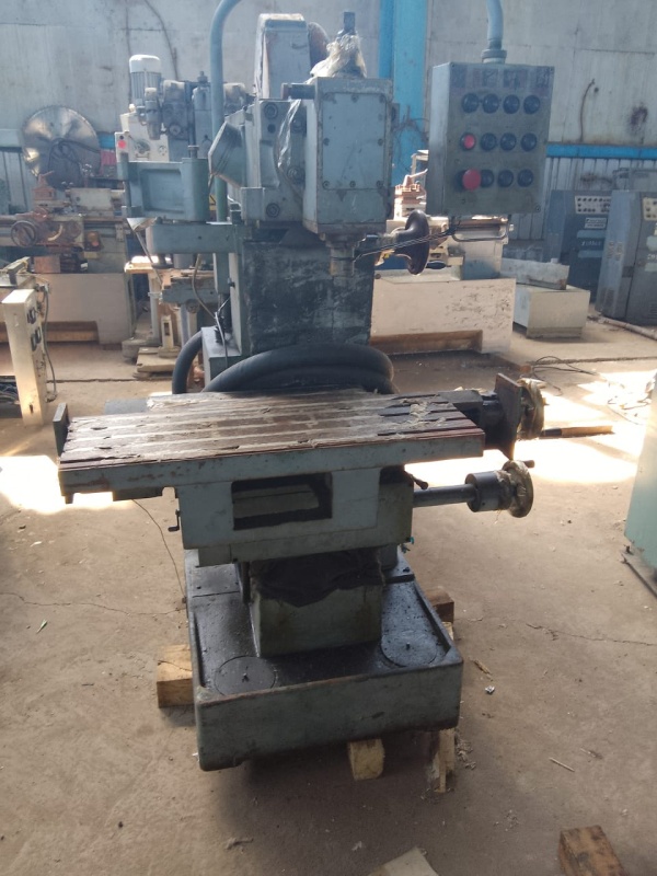 фрезерный станок 6720В