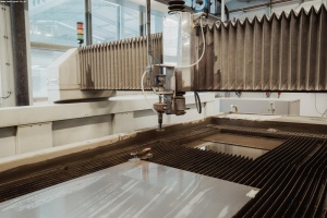 Станок гидроабразивной резки с ЧПУ ECKERT Opal WaterJet