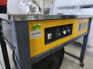 Полуавтоматическая стреппинг-машина