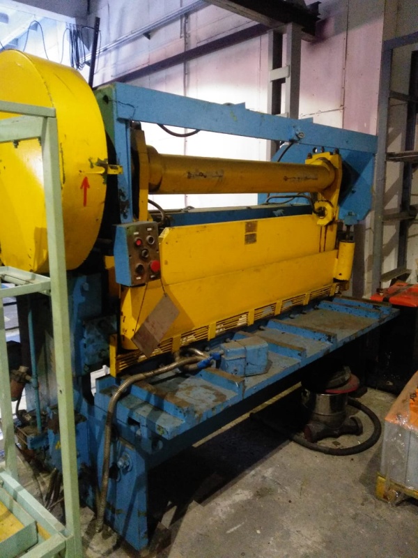 ножницы гильотинные Н3121