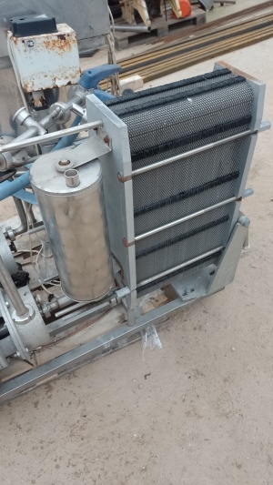 пастеризатор пластинчатый, производительность 1 т в час