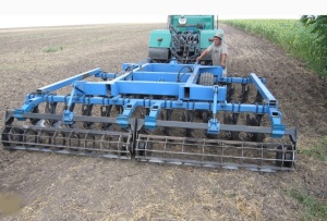 Борона дисковая БДФП от 2.4 до 7.0 м, прицепная