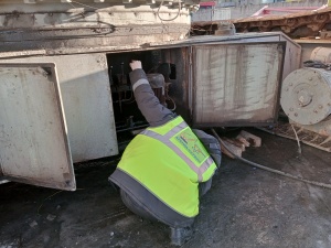 Монтаж гусеничного крана мкгс-100.1