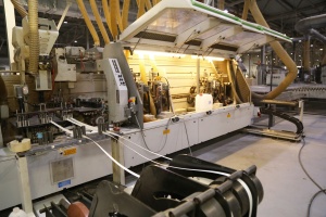 Поточная линия для производства корпусной мебели