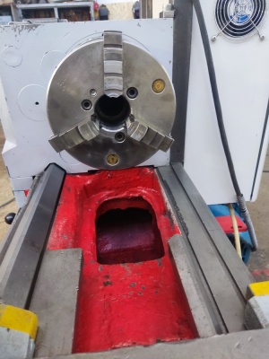 универсальный токарно-винторезный станок 16Б16