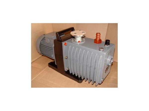 Насос вакуумный 2НВР 5ДМ