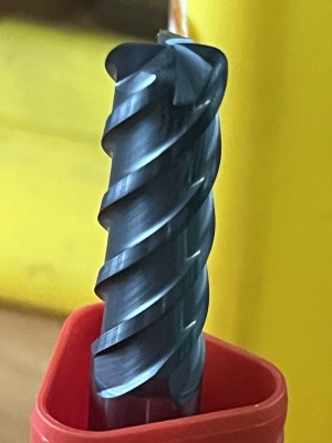 Фрезы концевая R215.H4-10050DAC03H 1610