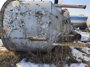 ёмкость с конусным дном и подогревателем объёмом 10 кубометров инв.9