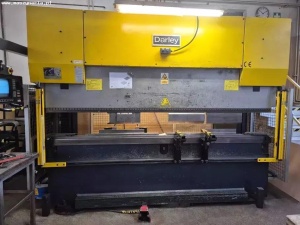 Гидравлический листогибочный пресс с ЧПУ DARLEY EHP-L 110 31/25