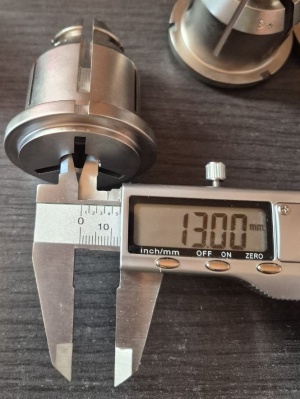 Цанговый патрон массивный 9/13 мм конус под СОЖ для фрезерного станка