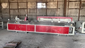 Линия производства погонажных изделий из ПВХ в комплекте с линией УФ покраски и дробилкой