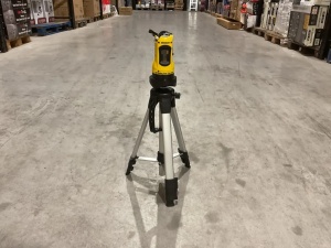 Кросс-линейный лазерный нивелир Benson модель 012689