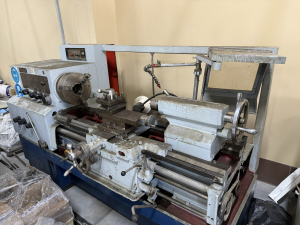 Станок токарно-винторезный 16К25