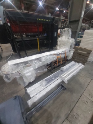 Оптоволоконный станок лазерной резки металла 2023г.в